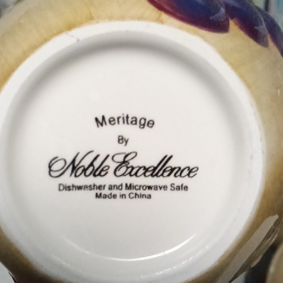 Six Cups/Mugs - Picture 5 of 5